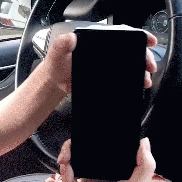 Cargador Inalámbrico para Auto con Soporte